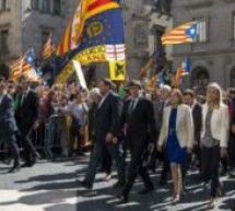 Catalogne: Près de 800 maires catalans manifestent à Barcelone pour l’indépendance
