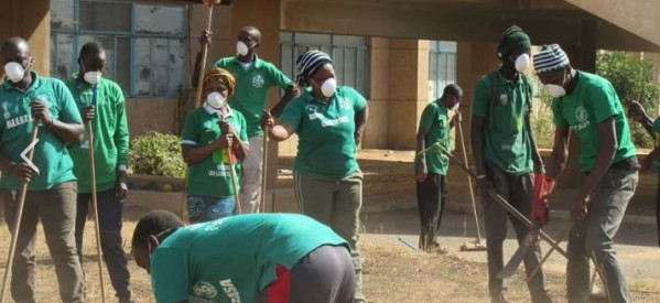 Casamance: Des supporters du Casa Sport « ramassent les poubelles des sénégalais »