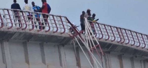 Casamance : la chute d’un camion du haut du pont Emile  Badiane de Ziguinchor, fait 3 morts