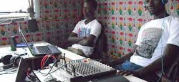 Guinée-Bissau : Le gouvernement ferme 79 des 88 stations de radio