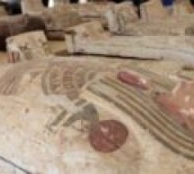 Egypte : Des centaines de sarcophages et statues découverts au sud du Caire