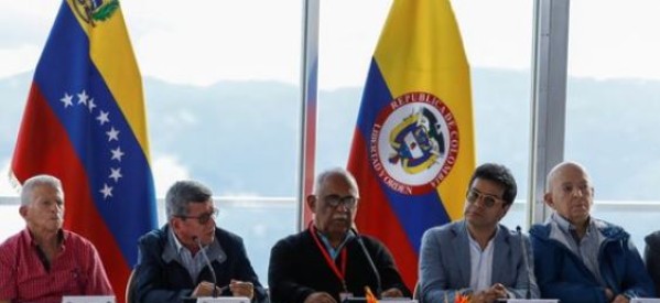 Colombie : Accord de cessez-le-feu avec les cinq  groupes armés