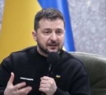 Ukraine : Zelensky reconnaît que la situation est « extrêmement difficile » au front